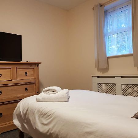 Finedon Lodge 威灵堡 外观 照片